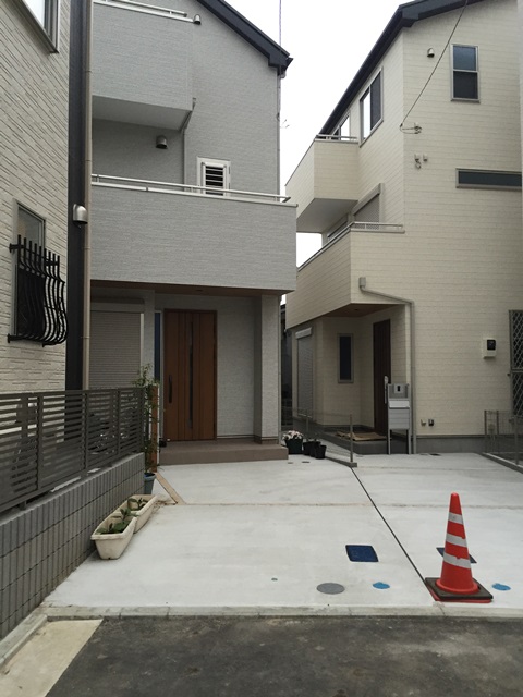 石川町5丁目駐車場
